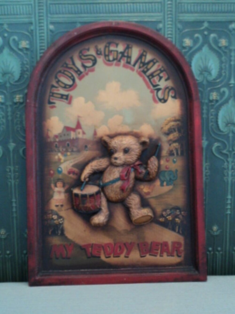 vintage teddy bear wall decor